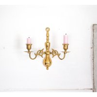 Vintage Messing 2 Armiger Wandleuchter, Gold Doppel Kerzenhalter, Frühling Kerzendekor, Wandleuchter Kerzenhalter Vintage Messing 2 Armiger Wandleuchter, Gold Doppel Kerzenhalter, Frühling Kerzendekor, Wandleuchter Kerzenhalter von VintagebyTigerlilly