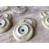 Vintage Keramik Rückplatten, Paar Floral Rückplatten 2 "New Old Stock Japan | Viele Verfügbar von Vintagefangirlfinds