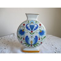 Vintage Vase, Lubiana Porcelain, Floral Folk Art Made in Polen von Vintagegardenbybb