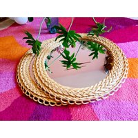 Wunderschöner Vintage Boho Rattan Spiegel 70Er Jahre Wunderschöner Vintage Boho Rattan Spiegel 70Er Jahre von Vintanatura