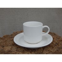Arabia Of Finland Espressotasse Kaffeetasse Mit Untertasse Weiße Keramik Set 1970Er Jahre von Vintegelane