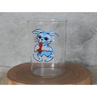 Trinkglas Häschen Essen Karotte Glaswaren Glas Tumbler Cartoon Style von Vintegelane