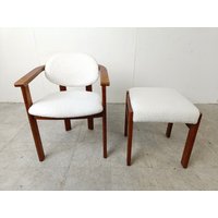 Vintage Sessel Mit Fußschemel, 1960Er Jahre - Holzstuhl Bouclé Stuhl von Vintiquesmidcentury