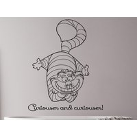 Cheshire-Katze-Wandtattoo Zitat - Seltsamer Und Alice Im Wunderland Vinyl-Aufkleber Kinderzimmer Dekor Ms523 Cheshire-Katze-Wandtattoo Zitat - Seltsamer Und Alice Im Wunderland Vinyl-Aufkleber Kinderzimmer Dekor Ms523 von VinylDecals2U