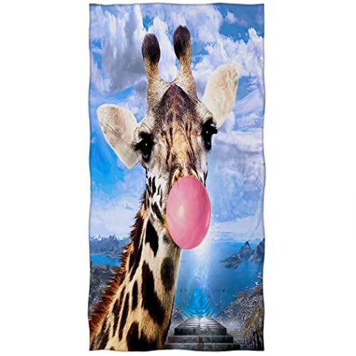 Violetpos Badetuch Giraffe und rosa Kaugummi 70 cm x 140 cm Strandtuch von Violetpos