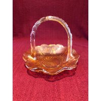 Karneval Glas Ringelblume Candy Sweet Dish Korb Mit Griff. Ca. 1960Er Jahre. 14 cm Hoch Am Griff Und 16 Durchmesser Karneval Glas Ringelblume Candy Sweet Dish Korb Mit Griff. Ca. 1960Er Jahre. 14 cm Hoch Am Griff Und 16 Durchmesser von VioletsEmporiumStore
