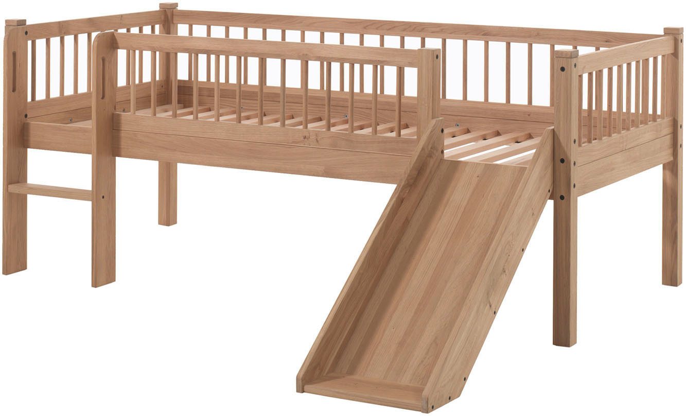 Vipack Massivholzbett Forrest Massivholzbett Made in Europe, stabil und hochwertig gebaut (90/200 cm, mit Rollrost, Leiter und Rutsche, seitenverkehrt montierbar), inkl. umlaufenden Absturzschutz in Sprossenoptik, Eiche natur geölt von Vipack