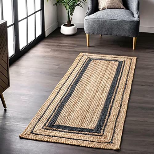 Vipanth Exports Jute-Teppich in Beige + Black Line, handgefertigt, 60 x 120 cm von Vipanth Exports