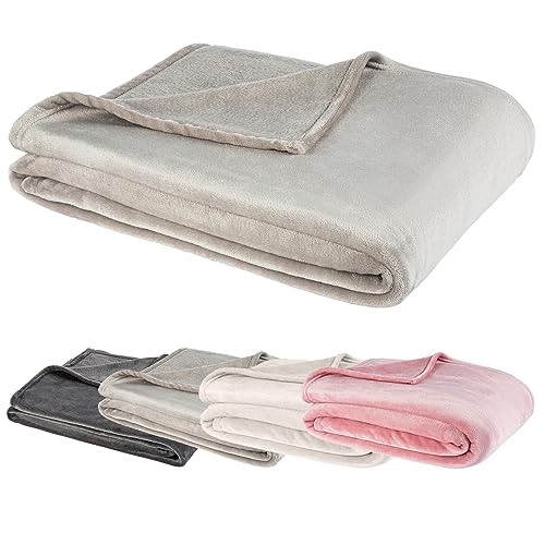 Visaggio Cashmere Touch Kuscheldecke 180x220 cm Fleecedecke Sofadecke Tagesdecke Flanell Bettüberwurf, Kieselgrau Hellgrau von Visaggio