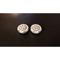 Rare Vintage Carvalhinho Salt & Pepper Shakers Ausgezeichnete Kondition von VisionaryWhimsy