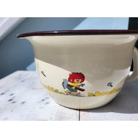 Großer Vintage Pumuckl Emaille Topf Großer Vintage Pumuckl Emaille Topf von VitaMonella