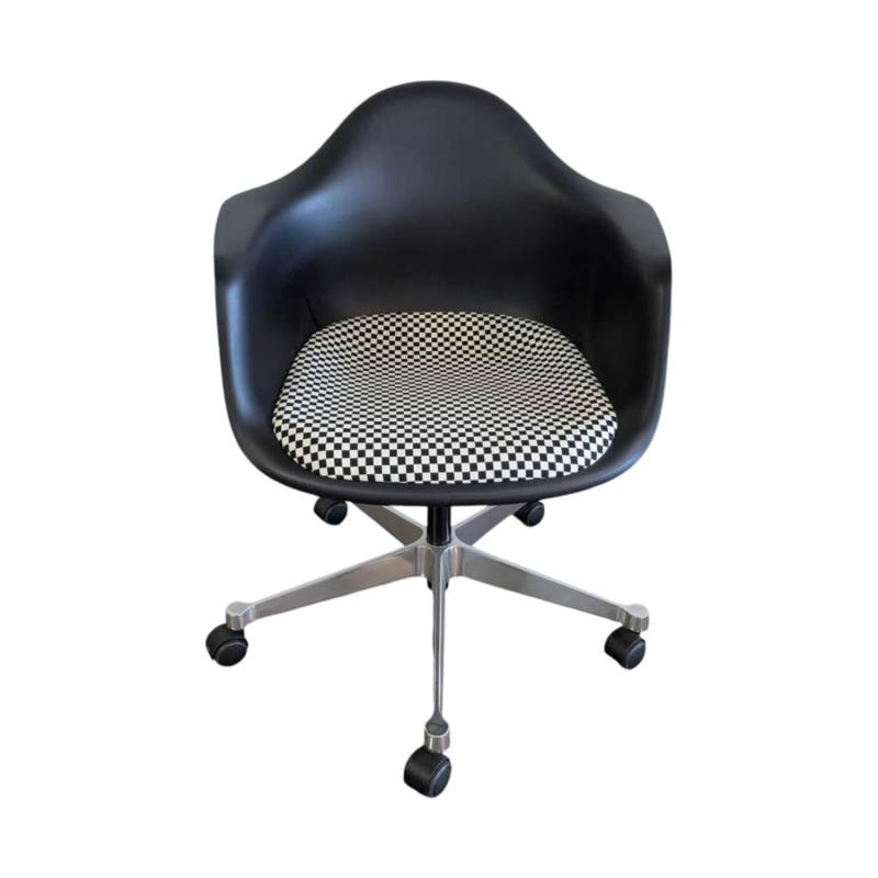 Eames Plastic Armchair PACC Sitzfläche Stoff Checker Schwarz Weiß Schale Kunstst... von Vitra
