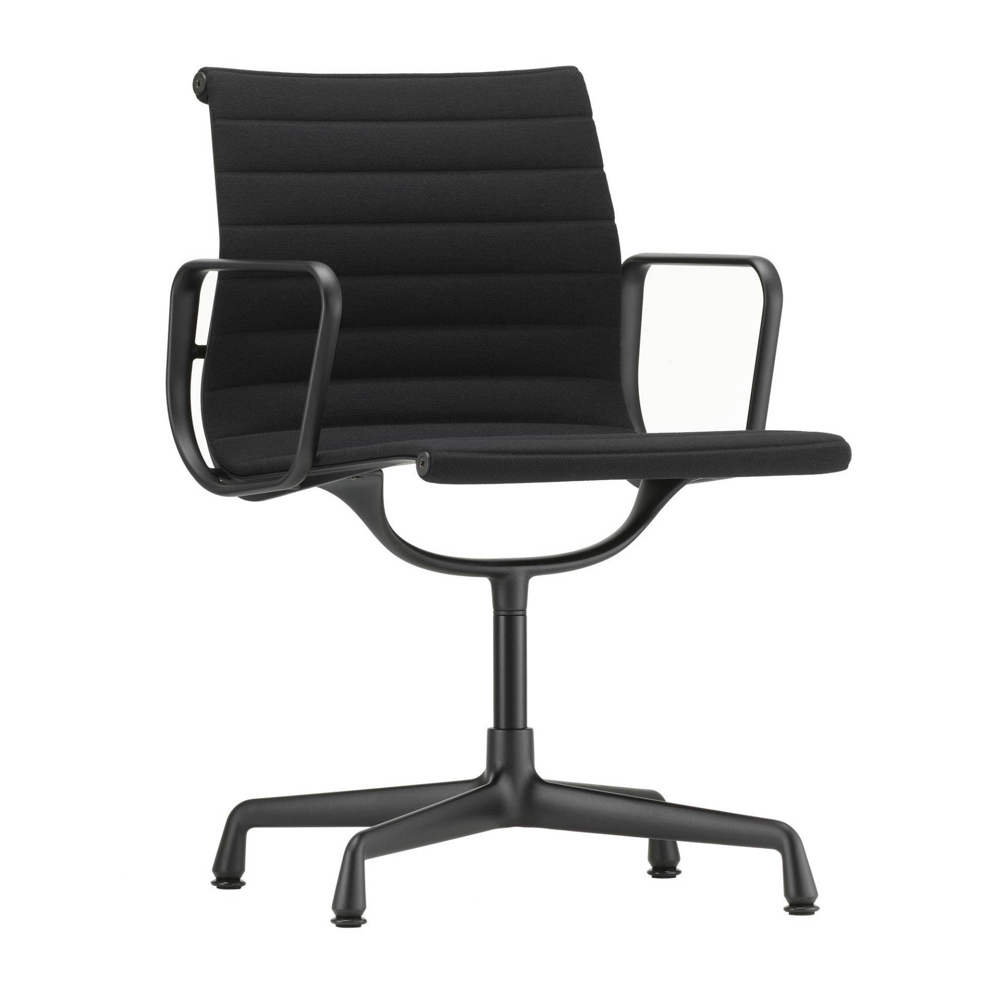Vitra - EA 104 Aluminium Chair Gestell schwarz - schwarz/Sitzfläche Stoff Hopsak 66/Gestell deep black pulverbeschichtet/BxHxT 56x84,5x52,2cm von Vitra