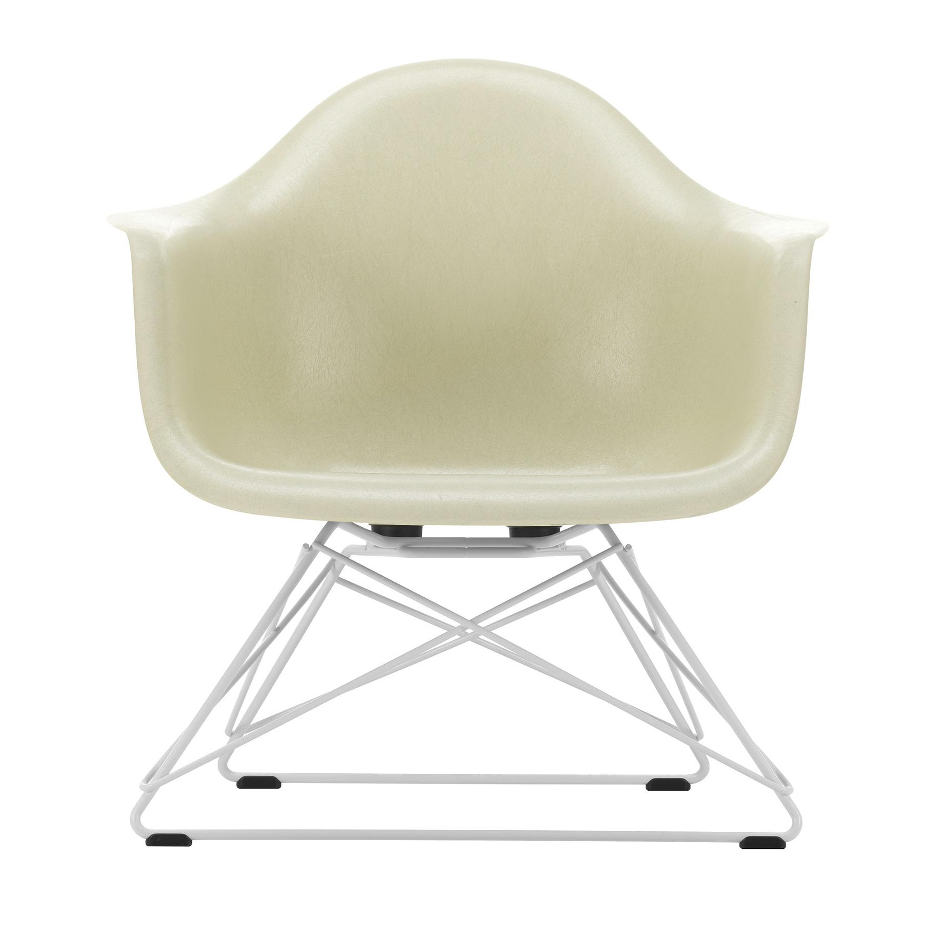 Vitra - Eames Fiberglass Armchair LAR Gestell weiß - pergament/Sitzschale Fiberglas/Gestell Stahl weiß pulverbeschichet/BxHxT 62,5x63x61cm von Vitra