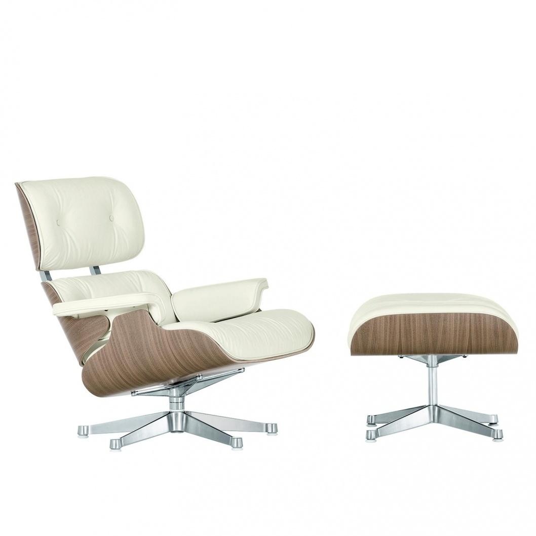 Vitra - Eames Lounge Chair Sessel & Ottoman - schnee/Bezug Leder Premium F 72/Schale Nussbaum weiß pigmentiert/Gestell Aluminium poliert von Vitra