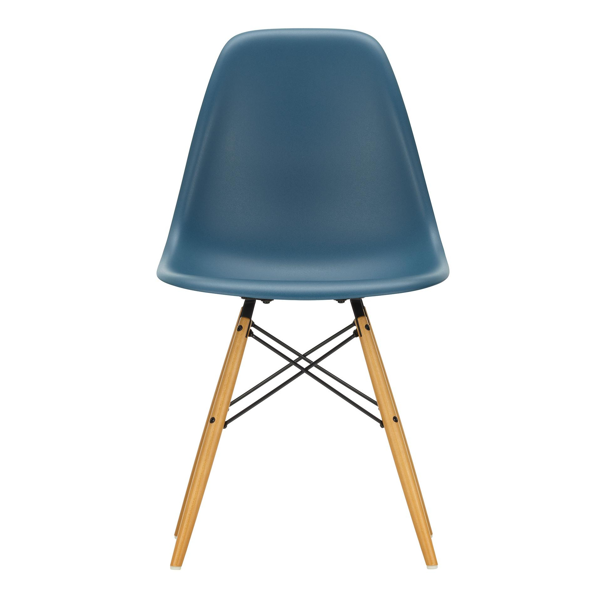 Vitra - Eames Plastic Side Chair DSW RE Gestell Ahorn gelblich - meerblau/Sitzschale recycelter Post Consumer Kunststoff/Filzgleiter weiß von Vitra