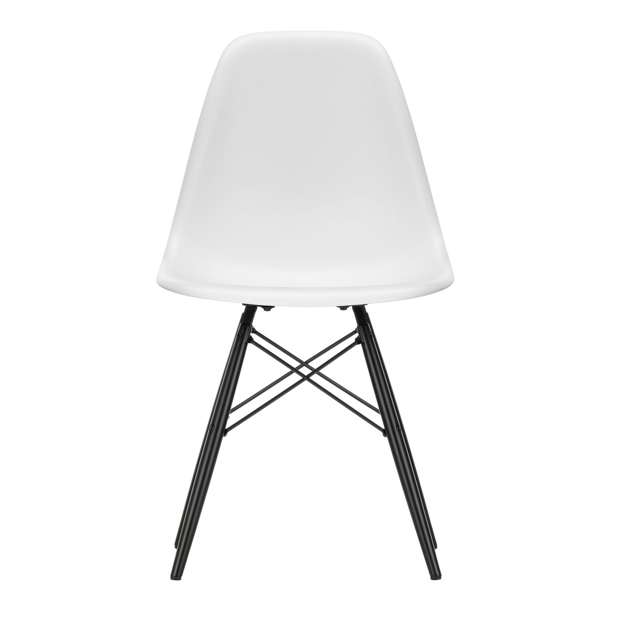 Vitra - Eames Plastic Side Chair DSW RE Gestell Ahorn schwarz - baumwollweiß/Sitzschale recycelter Post Consumer Kunststoff/Gestell Ahorn schwarz/ Sta von Vitra