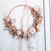 Rosa Weiß Creme Trockenblumenloop Türkranz Trockenblumenring Trockenblumenkranz Trockenblumendeko Boho Strohblumen Wanddeko Geschenkidee von VivalafloraDE