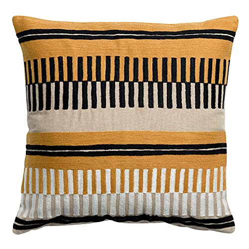 Vivaraise Besticktes Kissen Eden Ocker 45 x 45 cm Vivaraise Besticktes Kissen Eden Ocker 45 x 45 cm von Vivaraise