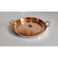 Handgemachtes Rundes Reines 100% Kupfertablett Gehämmertes Esszimmer-Serviertablett, Verwendung Zu Hause Und Im Hotel Sowie Als Geschenkset Handgemachtes Rundes Reines 100% Kupfertablett Gehämmertes Esszimmer-Serviertablett, Verwendung Zu Hause Und Im Hotel Sowie Als Geschenkset von Vivekartgallery