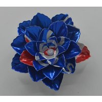 Rose Magneten. 5-Lagige Rose, Hergestellt Aus Verschiedenen Aluminiumdosen Schöne Farben Ausverkauf Knalldosen-Magnete von ViviansCreationsHH