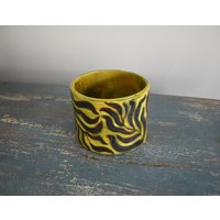 Keramik Groovy Blatt Schwammhalter Grün Und Schwarz von VizionsByVee