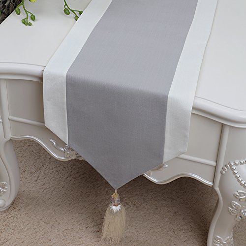 Tischläufer Herbst Landhausstil Deko Tischläufer Weiß Grau Weihnachten Tischdeko Tisch Läufer Baumwolle Natur mit Quasten Hochzeit Table Runner Home 33*300CM von Voici et Voila