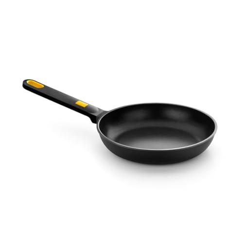 VoltShine Aluminiumpfanne 28 cm mit ergonomischem und antihaftbeschichtetem Griff, ideal zum Braten und Anbraten von Lebensmitteln. von VoltShine