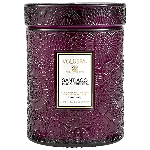 Voluspa Santiago Huckleberry Duftkerze im Glas, klein, mit passendem Glasdeckel, 155 g von Voluspa