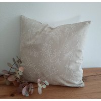 Kissenbezug Viele Größen Kissenhülle Dekokissen Sofakissen Zierkissen Wohndeko Frühlingsdeko Baumwollcanvas Dezente Zweige Kissenbezug Viele Größen Kissenhülle Dekokissen Sofakissen Zierkissen Wohndeko Frühlingsdeko Baumwollcanvas Dezente Zweige von VonDerNaehDreschern