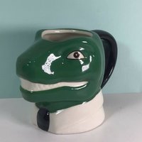 Illuminati Lizard Menschen Kaffeetasse Krawatte Tragenden Raum Essentials von VorellsTreasureChest