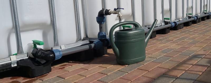 Voxtrade Regenwassertank IBC Verbindung 1" Wasserhahn Schwanenhals Wassertanks 1000L Container, (Je nach Variante, 5-tlg., Anzahl je nach Variante), Hahn ist Frostsicher, Robust und einfacher Anbau von Voxtrade