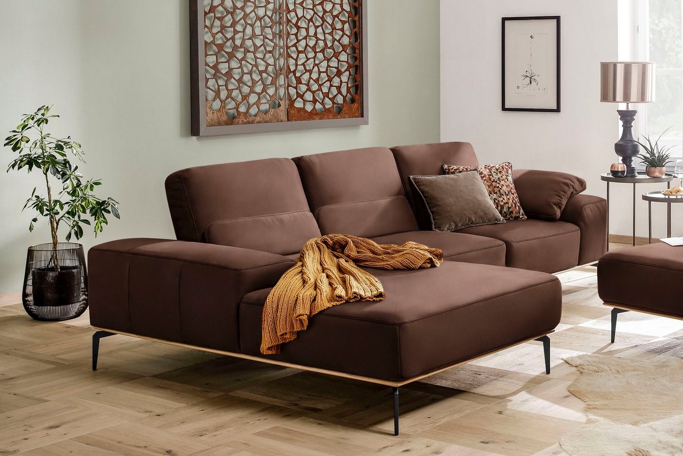 W.SCHILLIG Ecksofa run, mit Holzsockel, Füße in Schwarz pulverbeschichtet, Breite 299 cm von W.SCHILLIG