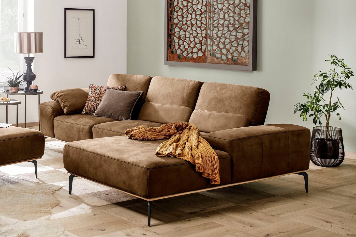 W.SCHILLIG Ecksofa run, mit Holzsockel, Füße in Schwarz pulverbeschichtet, Breite 299 cm von W.SCHILLIG