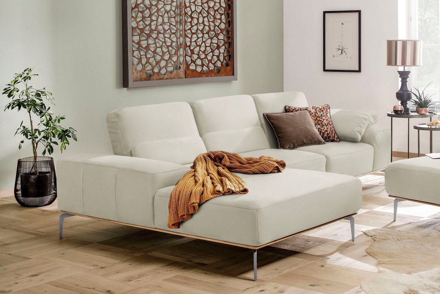 W.SCHILLIG Ecksofa run, mit elegantem Holzsockel, Füße in Chrom glänzend, Breite 299 cm von W.SCHILLIG