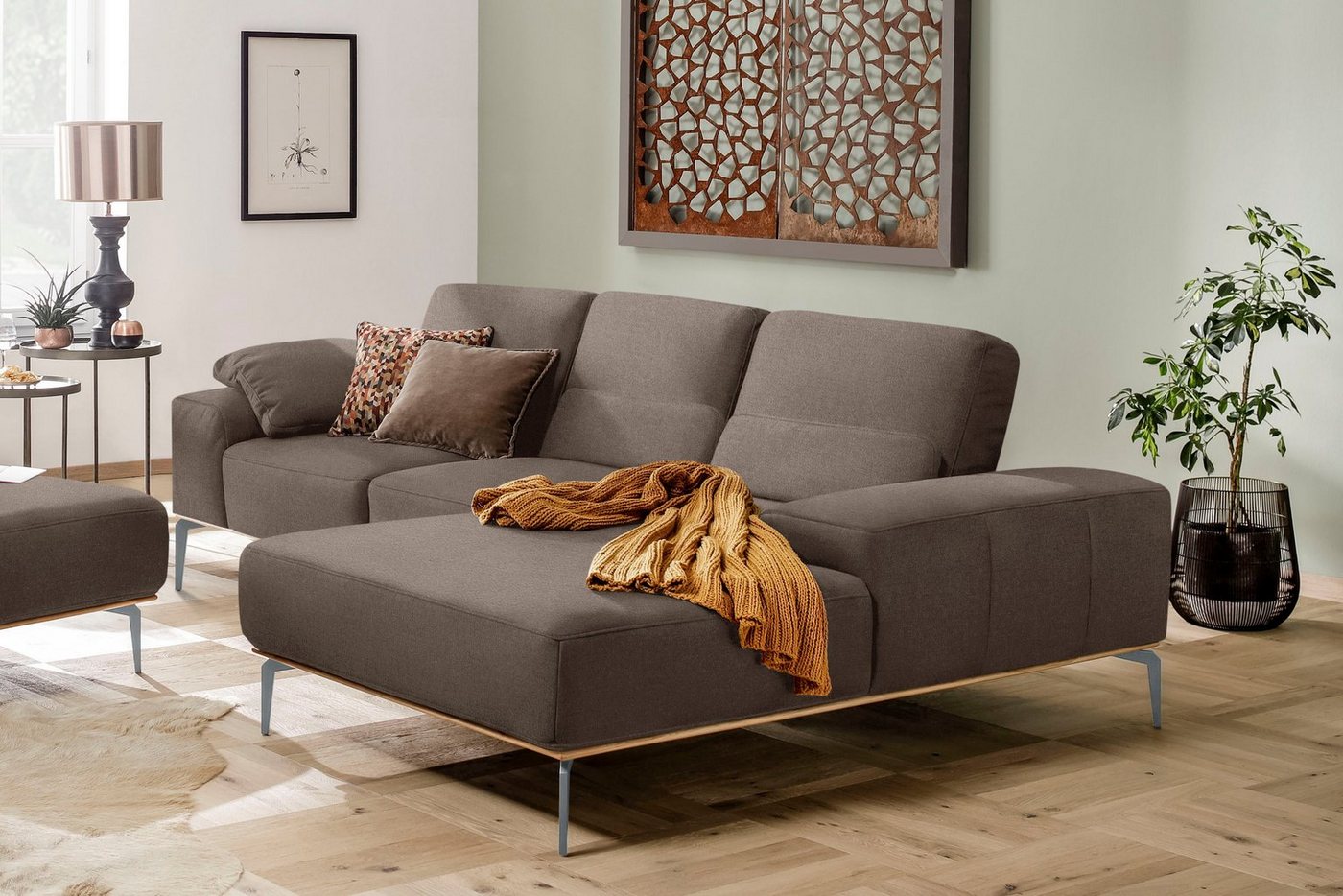 W.SCHILLIG Ecksofa run, mit elegantem Holzsockel, Füße in Silber matt, Breite 279 cm von W.SCHILLIG