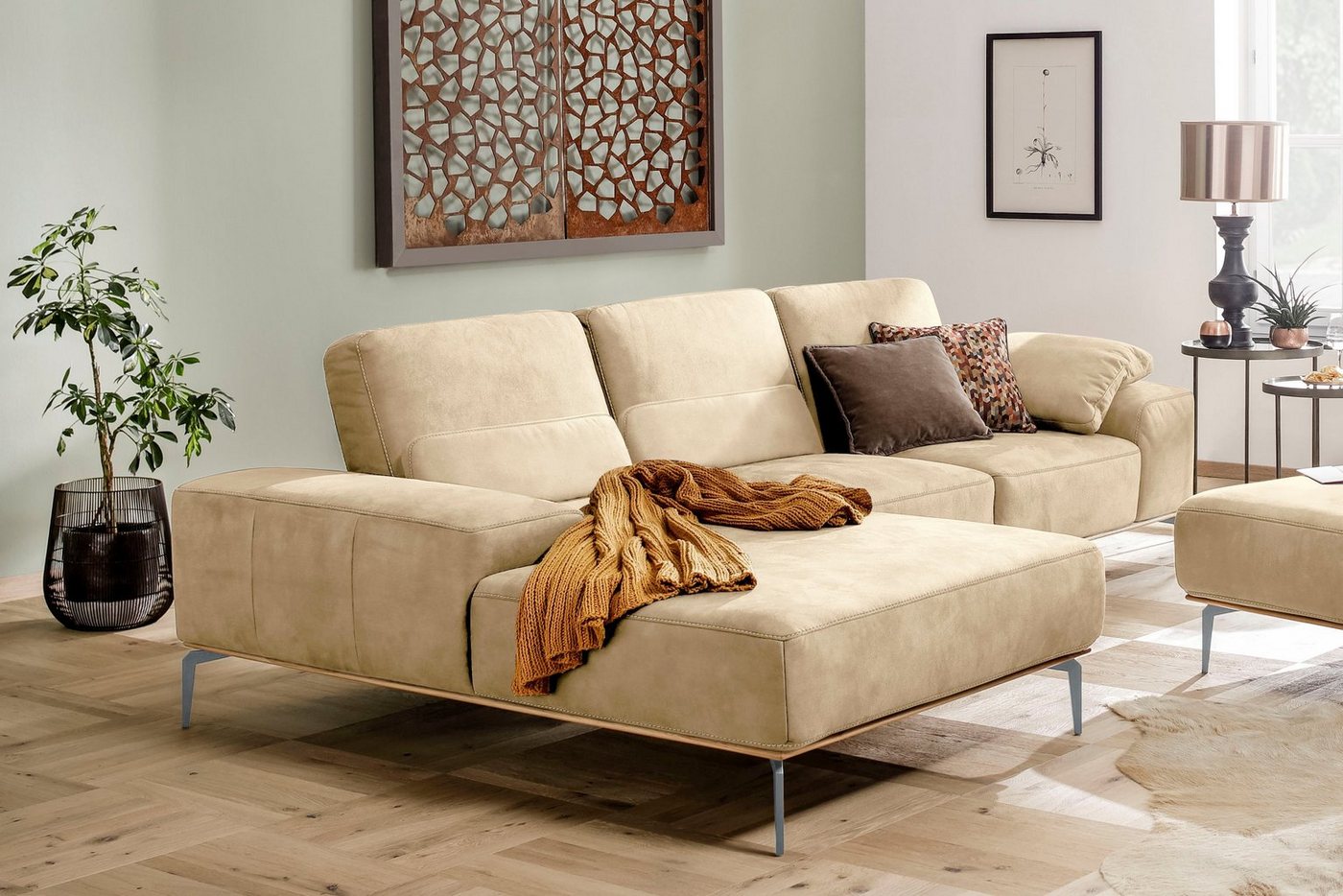 W.SCHILLIG Ecksofa run, mit elegantem Holzsockel, Füße in Silber matt, Breite 299 cm von W.SCHILLIG