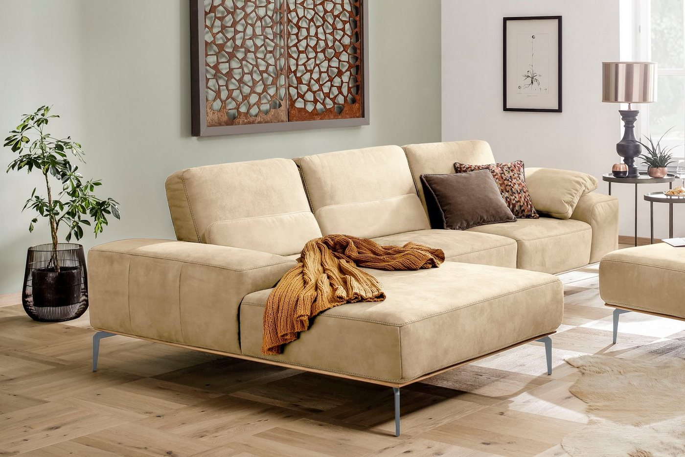 W.SCHILLIG Ecksofa run, mit elegantem Holzsockel, Füße in Silber matt, Breite 319 cm von W.SCHILLIG