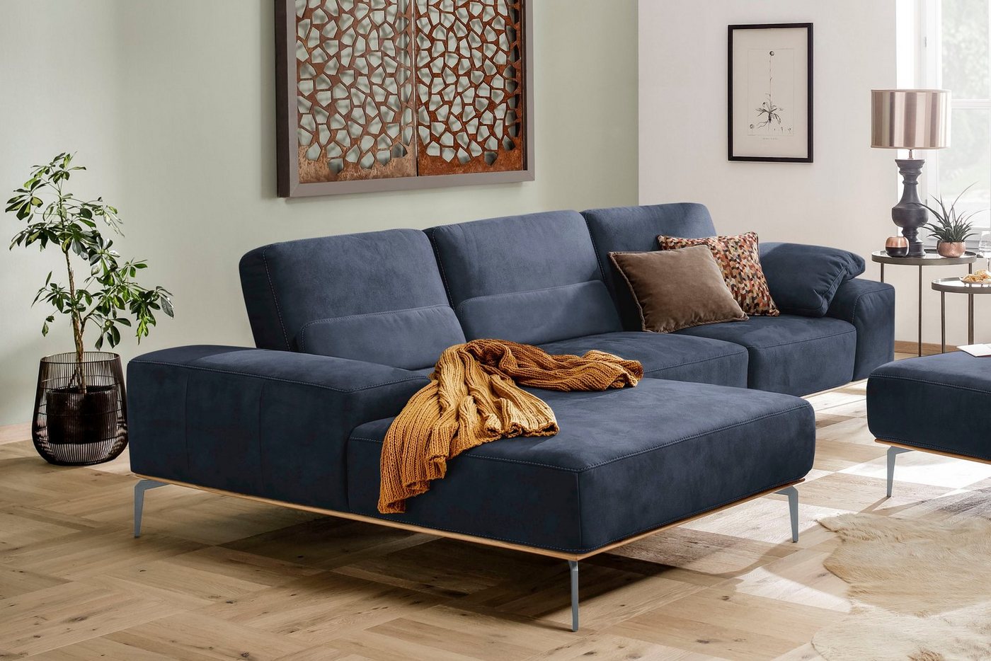 W.SCHILLIG Ecksofa run, mit elegantem Holzsockel, Füße in Silber matt, Breite 319 cm von W.SCHILLIG