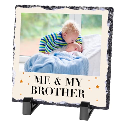 Bilderrahmen aus Schiefer, personalisierbar, Aufschrift "Me and My Brother", Baby-Andenken, Geschwister-Bilderrahmen, Geschenk für Mädchen oder Jungen, Geschenk für große Brüder oder Bruder von WACAR