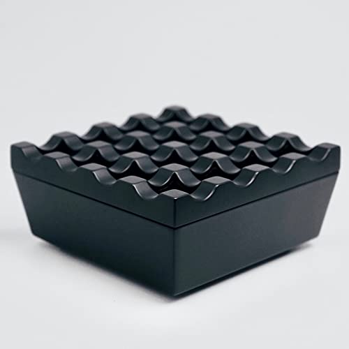 Aschenbecher Aus Metall Japanischer Baustil Poröser Aschenbecher in Kreativer Form Raucherentwöhnungsaschenbecher Zur Rauchkontrolle Bar Aschenbecher Haushaltsaschenbecher,4 Aschenbecher Aus Metall Japanischer Baustil Poröser Aschenbecher in Kreativer Form Raucherentwöhnungsaschenbecher Zur Rauchkontrolle Bar Aschenbecher Haushaltsaschenbecher,4 von WAGLOS