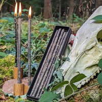 Beifuß Ritual & Hexen Kerzen | Schutzzauber Trauer Visionsarbeit Sonnenwende Raunächte 100% Schwarzes Bienenwachs von WALDKVLT