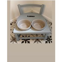 Fressnapf Möbelstück Futterstation Futternapf Hundenapf Futternapfhalter Hundebar Napf Kleine Hunde Holz Mit Namen Personalisiert von WALDundWUFFunikate