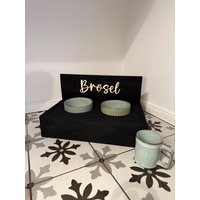 Napf Set Palettenoptik Box Schwarz Futterstation Hundenapfständer Futternapf Hundenäpfe Futternapfhalter Hundebar Personalisierter Napf Set Palettenoptik Box Schwarz Futterstation Hundenapfständer Futternapf Hundenäpfe Futternapfhalter Hundebar Personalisierter von WALDundWUFFunikate