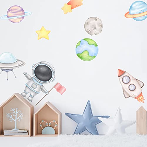 WANDKIND Astronaut Wandtattoo V307 | handgezeichnet | AUFKLEBER Kindergarten | Wandsticker Kinderzimmer Weltraum Rakete Mondreise Erde Sterne Raumschiff Planeten Mond (50 x 50 cm) von WANDKIND