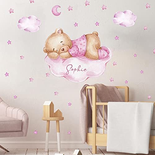 WANDKIND Bär auf der Wolke rosa Wunschname V362 Wandtattoo Kinderzimmer | handgezeichnet | AUFKLEBER Kindergarten | Wandsticker Babyzimmer, Kinderzimmer Bär, Mond, Sterne, Wolke (100 x 100 cm) von WANDKIND