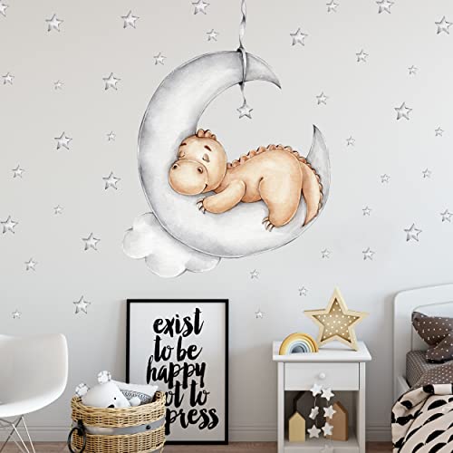 WANDKIND Dino auf dem Mond Wandtattoo V323 | handgezeichnet | AUFKLEBER Kindergarten | Wandsticker Kinderzimmer Dinosaurier mit Sterne Wolken Baby Saurier (100 x 132 cm) von WANDKIND