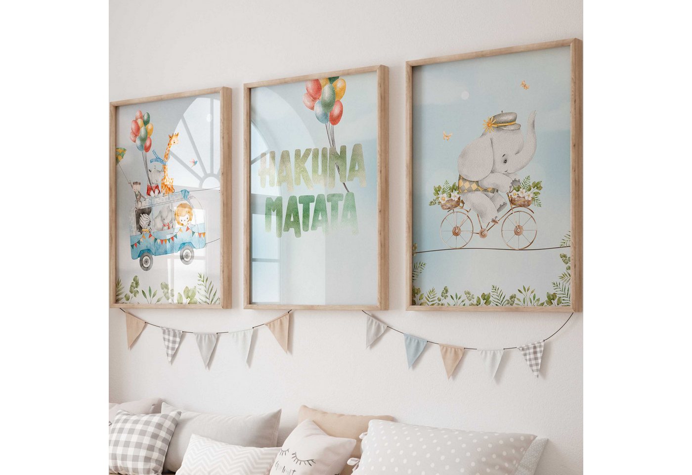 WANDKIND Poster Kinderzimmer Poster 3er Set Premium P754 / Hakuna Matata Party, Wandposter in verschiedenen Größen von WANDKIND