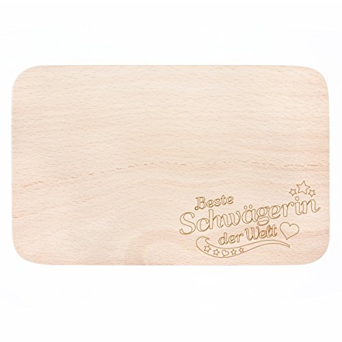 WANDKINGS Frühstücksbrettchen mit Gravur „Beste Schwägerin der Welt“ – aus Holz – 22 x 14,5 x 1 cm von WANDKINGS