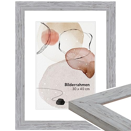 WANDStyle Bilderrahmen A3 Grau, DIN A3 Bilderrahmen Holz Landhausstil 42x30 cm, hochwertiger Holzbilderrahmen, Posterrahmen zum Aufhängen, Rahmen 30x42 cm, Fotorahmen H750 - Made in Germany von WANDStyle
